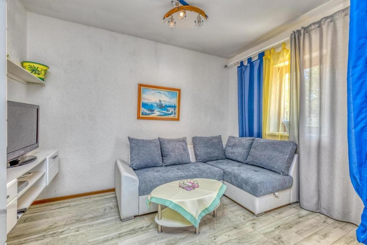 Apartments Finka Пореч Экстерьер фото